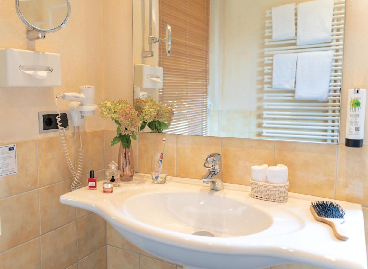 Hotel Residenz Wessinger, Neu-Isenburg Zewnętrze zdjęcie